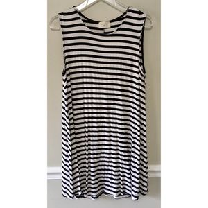 Everly Sleeveless Striped Dress, Size Large